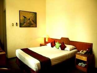 Hotel Royal Dago Бандунг Экстерьер фото